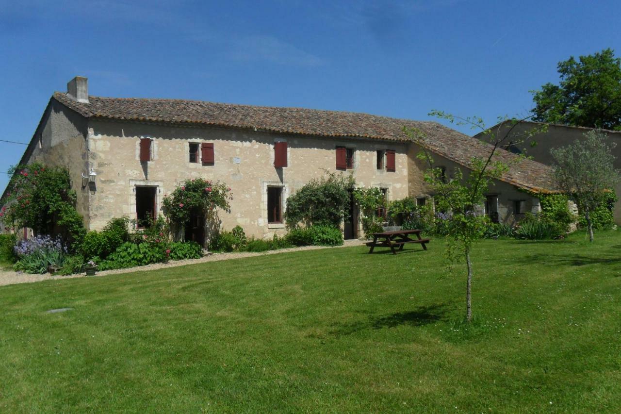 Maison De Bastien Lugon et l’Ile du Carney Exterior foto